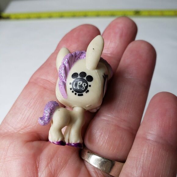 LPS Coronita Burro Littlest Pet Shop Toy Figure Purple Hair Zhu Zhu Pony - Picture 4 of 5